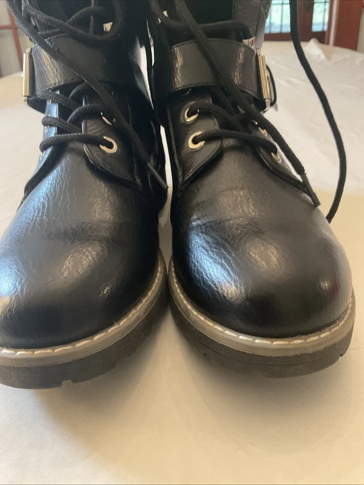 Nautica Siana 踝战斗靴 ~ 系带 ~ 黑色 ~ 人造扣 ~ 女式 7 码 — 第 2/4 张图片