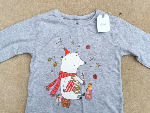 T-Shirt NÄCHSTES Baby Weihnachten Baumwolle grau Mergelbär Geschenke 12-18 Monate MRRP £6 - Bild 4 von 4