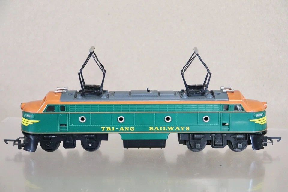TRIANG R257 TRANSCONTINENTAL TR GREEN DOUBLE ENDED ELECTRIC LOCOMOTIVE 7503 2oc - Image 4 of 4