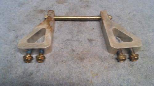 Polaris 2002 Scrambler 400 2X4 Transmission Mounts Free S&H - 第 1/2 張圖片