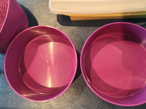 Lotto oggetti Tupperware pacchetto vari oggetti contenitori con coperchi sottobicchieri vintage - Foto 14 di 16