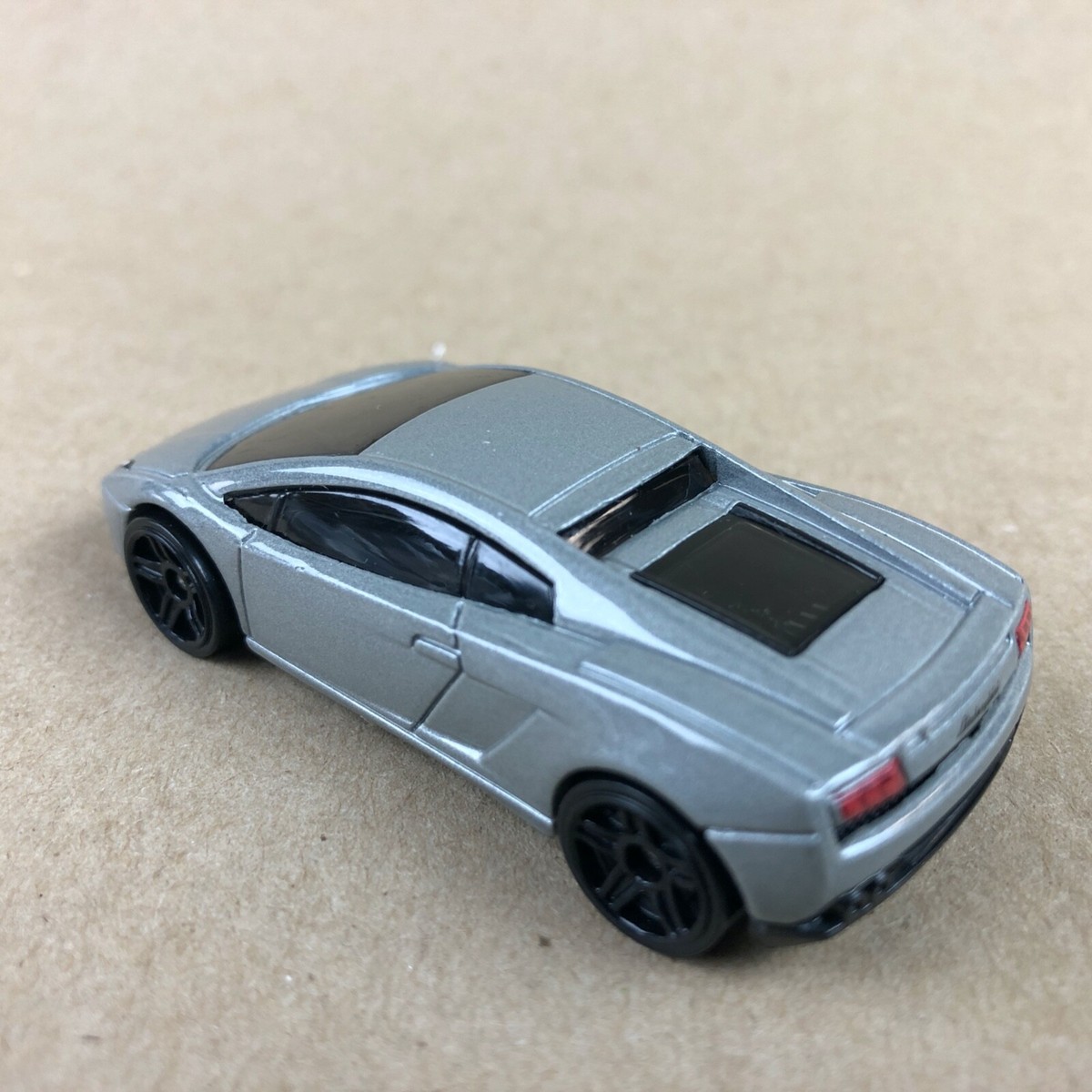 Hot Wheels Lamborghini Gallardo LP 560-4 Gray 1:64 Mattel Diecast