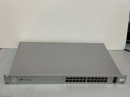 ⭐️ UBIQUITI ⭐️ UniFi ⭐️ US-24-500W PoE+ RackMout Switch ⭐️POWERS ON⭐️ READ⬇️ - Afbeelding 3 van 3
