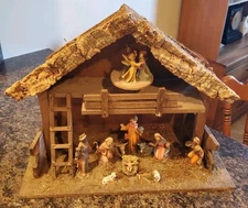 Vintage Christmas Nativity Scene Set 19" Wood Stable Figurines Musical Music Box
