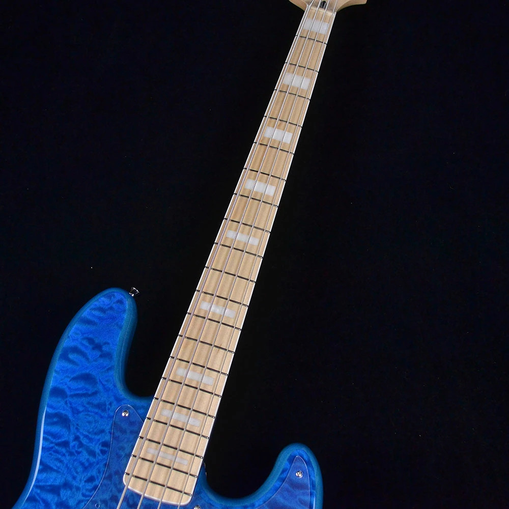 Fender FSR Made In Japan Traditional II 70s Jazz Bass Caribbean