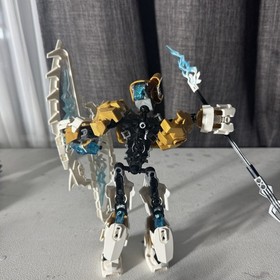 LEGO BIONICLE: Kopaka-Master of Ice (70788) Includes Mask + Spider *read*