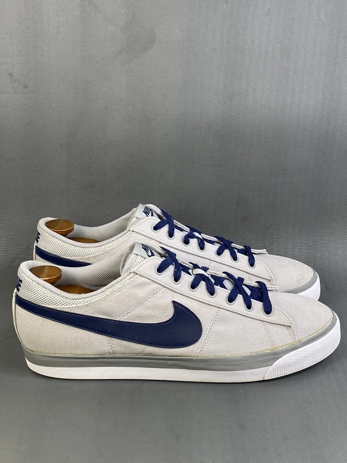 Baskets Nike homme Match Supreme TXT pointure 12