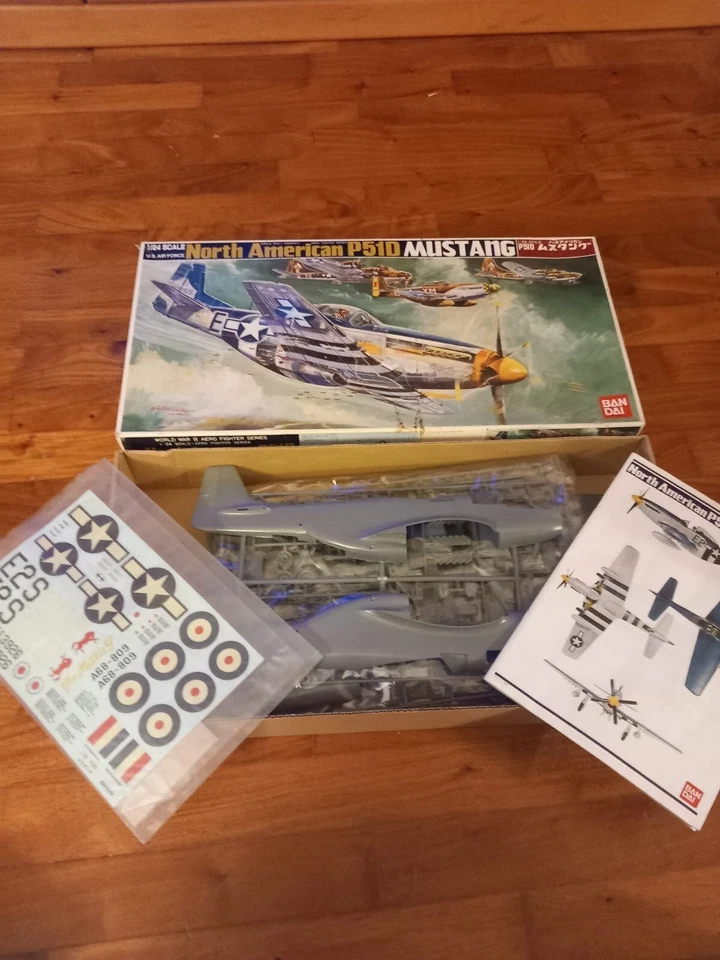 BANDAI NORTH AMERICA P51D MUSTANG  1/24 (1998) - Immagine 2 di 4