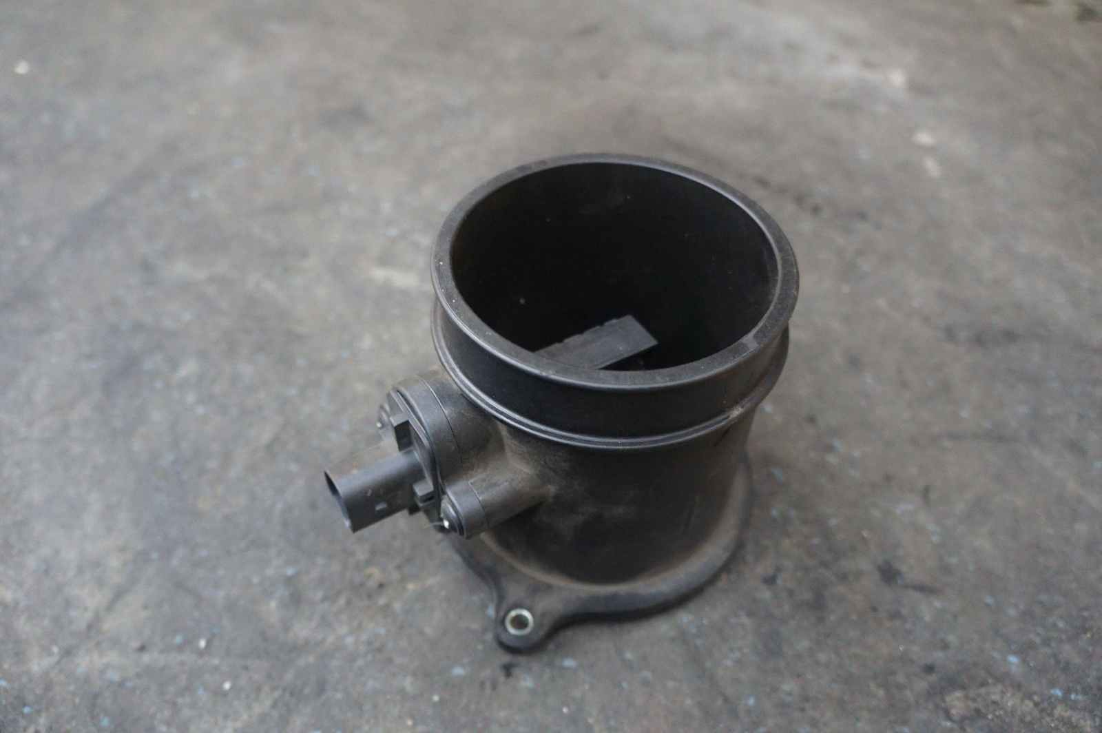 Mass Air Flow Sensor Assembly Oem 311497 Ferrari 488