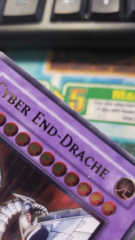 YUGIOH! GERMAN Cyber End Dragon Ultimate Rare CRV-DE036 1st Edition LP - Image 4 of 4