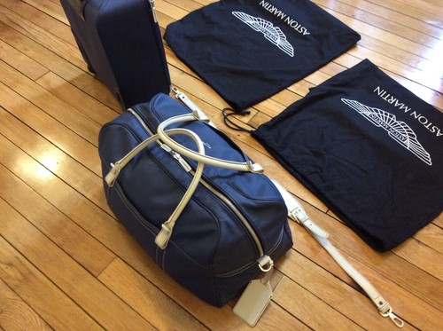 Aston Martin Luggage SET Flight Case + holdall Blue Cream GENUINE AM ACCESORY - Picture 3 of 9