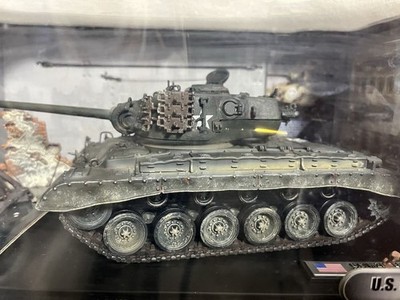 FORCES OF VALOR① FORCES OF VALOR 1/32 US M26 Pershing Germany 1945 Tank w/Official