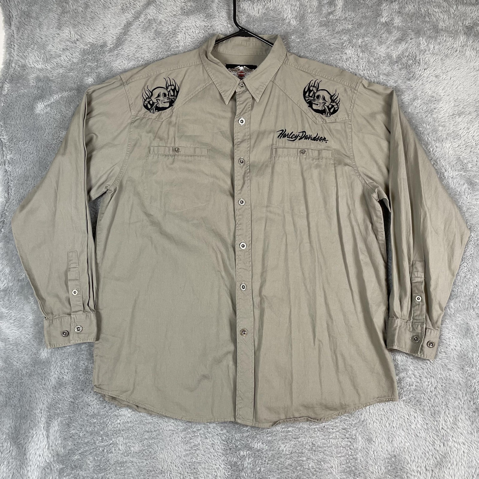 Harley Davidson Shirt Mens 2XL Khaki Skull Embroidered Button Front Long Sleeve