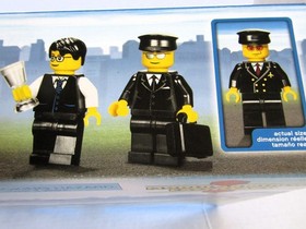 Lego CITY 3222 ~ HELICOPTER AND LIMOUSINE ~ Retired NEW  SEALED Pilot Driver