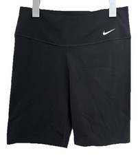 Nike Dri-FIT Women  s 7" Biker Shorts Black High-Rise M 0211