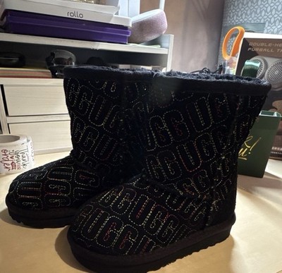 UGG Classic Child s Black Multicolor Logo Pull On Mid-Calf Lined Boot US 7 Youth