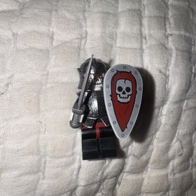 Lego Fantasy Era 7094 852293 Skeleton Warrior 5 Castle Minifigure