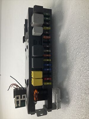 W211 W219 Mercedes Signal Acquisition Control Unit Module SAM Fuse  