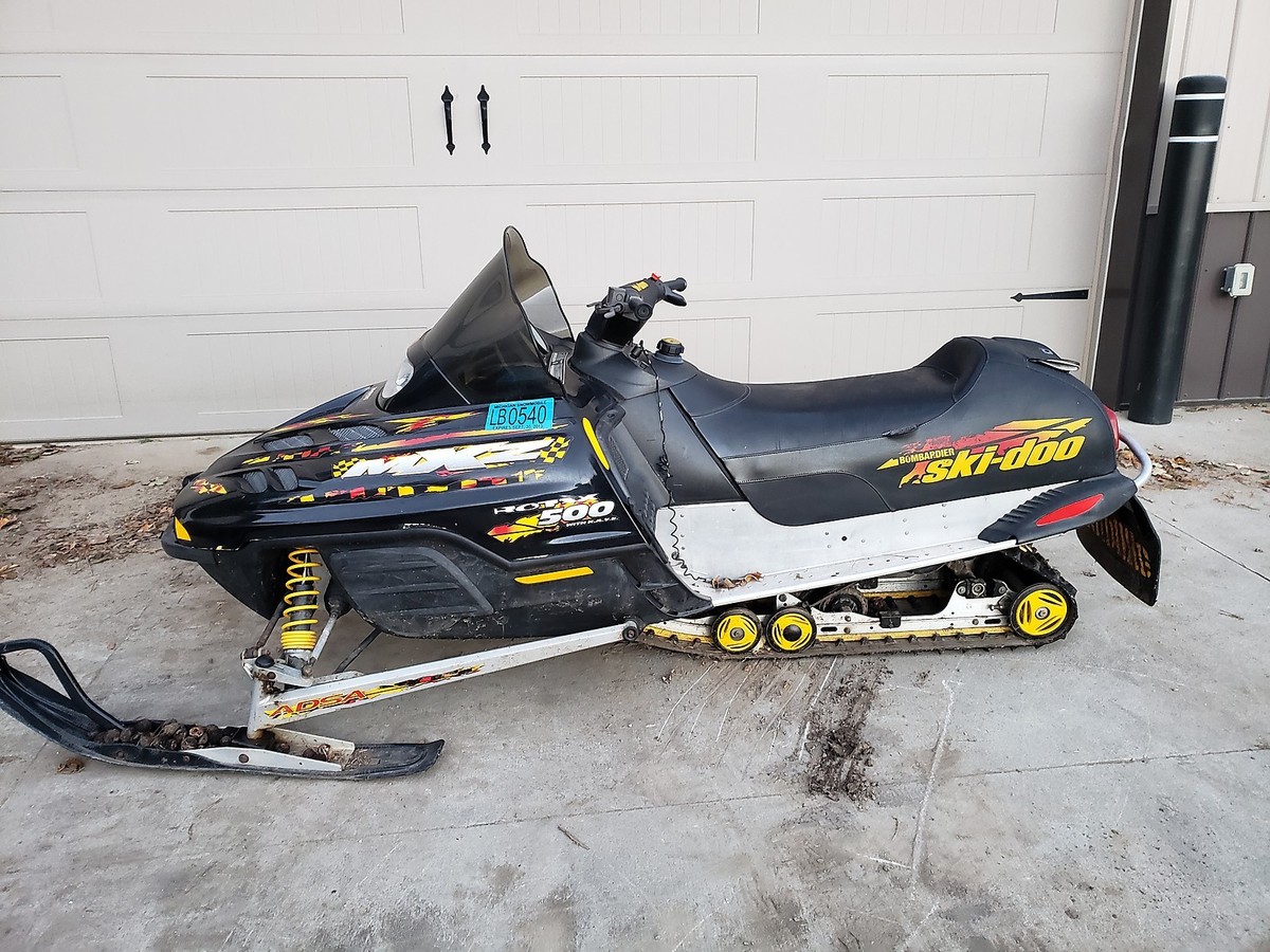 2001 SKI DOO MXZ 500 99 02 00 zx 600 700 800 rear arm skidframe