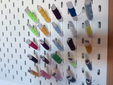 5x 5er Garnrollenhalter passend für IKEA Skadis System in weiß PETG Lochplatte