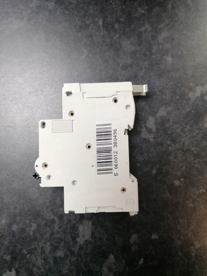 Square D MCB 20 Amp Single Pole Breaker Type B 20A SQO SQO120EB6 - Image 2 of 4