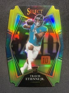 2021 Select Travis Etienne Jr Premier Level Green & Yellow Diecut Prizm RC #154