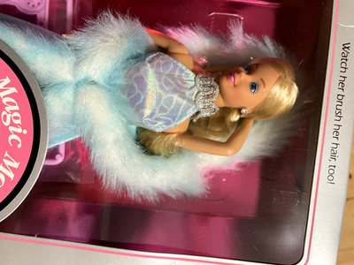 Barbie Magic Moves 1985 – Figurine Neuve Dans Sa Boîte D'origine !