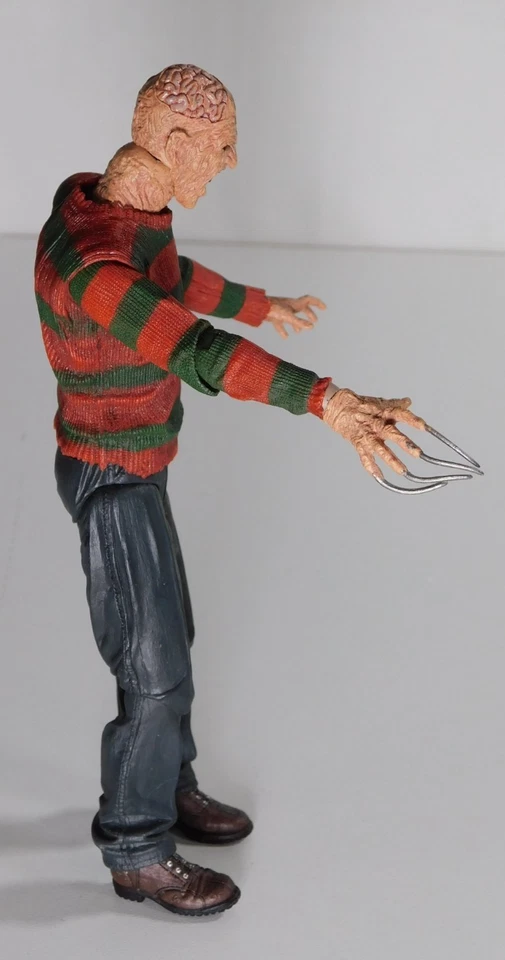 Figura de acción Pesadilla en Elm Street Freddy Krueger 2011 Foto 4 de 4