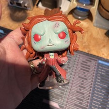 Funko Pop! Marvel What If? Figura Bruja Escarlata Zombie #943 - Pop Suelto - Sin Caja