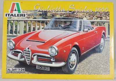 Wegen Hobbyaufgabe: Italeri Alfa Romeo Giulietta Spider 1600