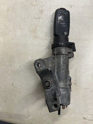 VW T5 7H Multivan Zündschloss Schloss Zündung mit Klappschlüssel 4B0905851N