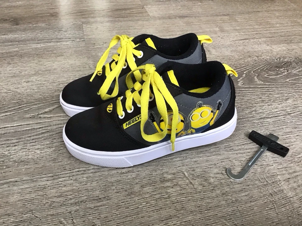 Zapatillas de skate Heelys Kids Pro 20 Minions negras/amarillas jóvenes niñas niños talla 13C Foto 4 de 4