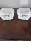2 VTG Pyrex 501B Rectangle Refrigerator Dish Blue Snowflake Garland W/ Lids