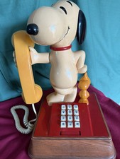 1976 The Peanuts Snoopy and Woodstock Phone-Head Turning Push Button Telephone.