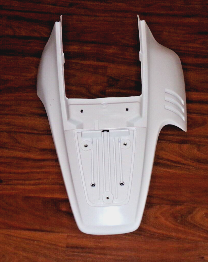 YAMAHA TW200 TW 200 WHITE REAR FENDER, SPLASH GUARD 3AW-21611-20