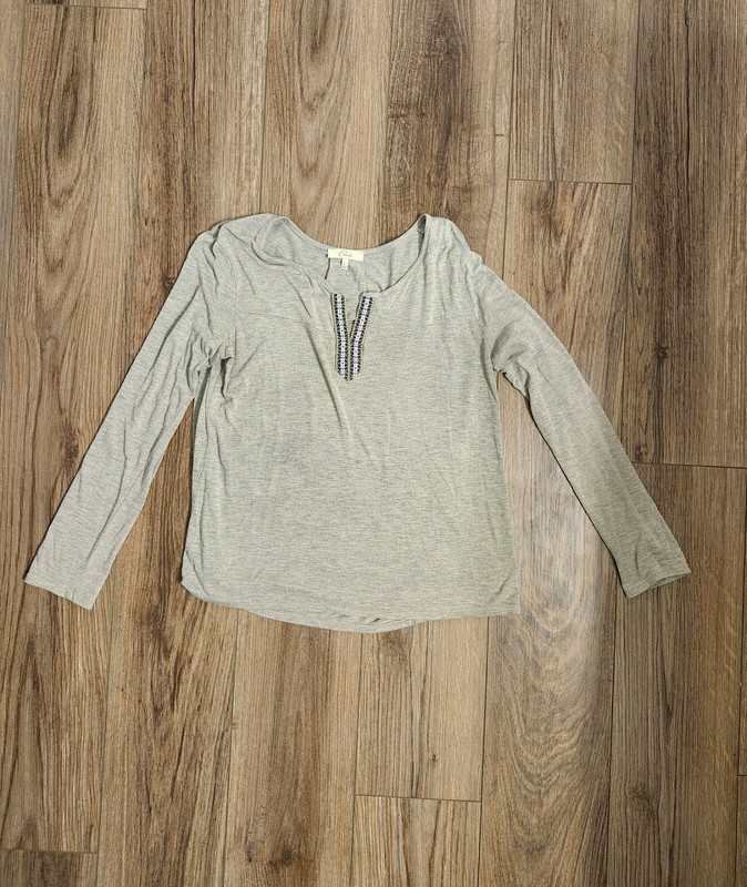 Anthropologie Elodie Oatmeal Tribal/Aztec Long Sleeve Top Size Large 