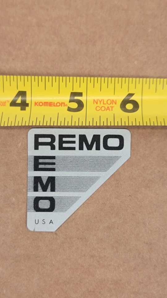 Insignia de batería REMO Drums USA Foto 3 de 3