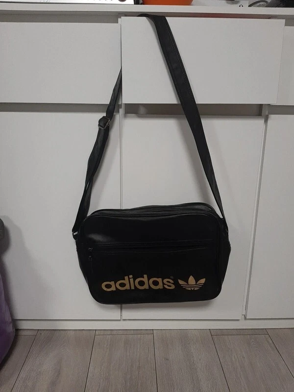 Adidas Messenger Bag Black Gold Trefoil Logo Airliner Shoulder Retro Vintage 90s