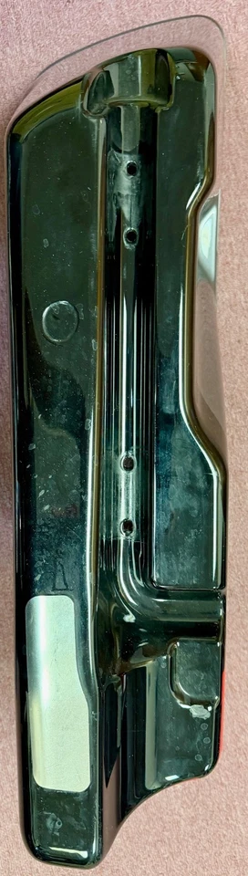 Harley-Davidson CVO Street Glide Right Saddlebag Bottom Smokey Gray/Black Hole - Изображение 3 из 4