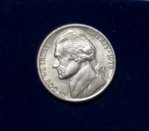 1979 Jefferson Nickel with Mint Error Partial Collar and Full Steps - Picture 6 of 6