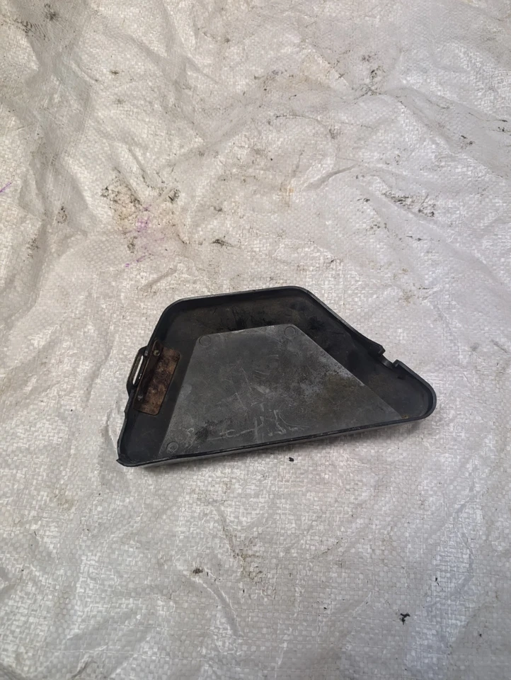 雅马哈 250 Enduro DT DT250 左框侧盖 1974 DT360 — 第 4/4 张图片