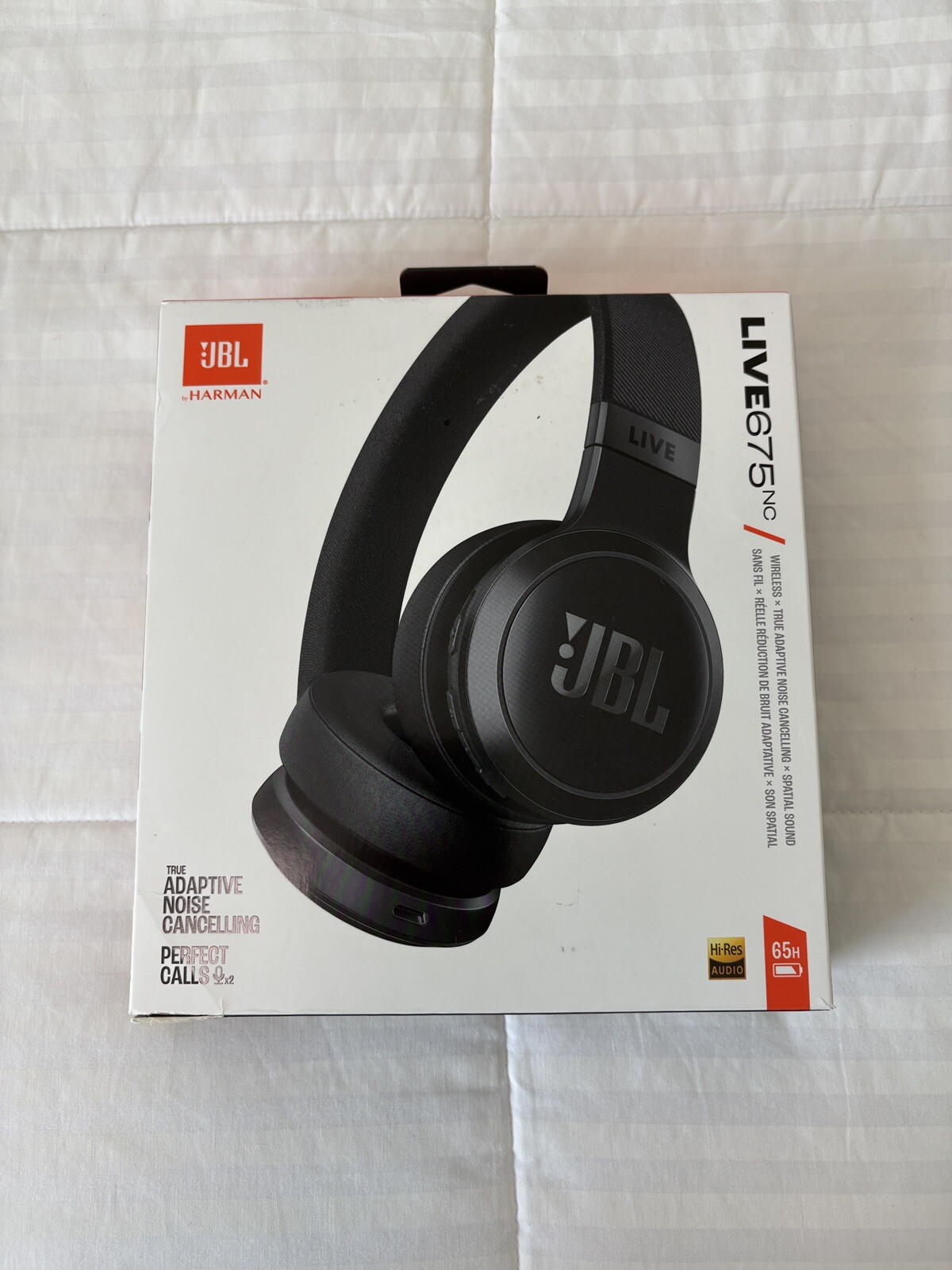 JBL 675NC Wireless Noise Cancelling Over Ear Headphones in Black