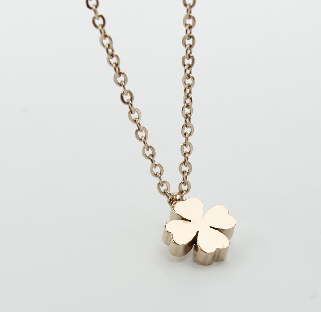 ネックレス・ペンダント SSIL [29CM Exclusive] Clover Pendant SSIL》Clover Pendant ネックレス（ネックレス）｜H.P.FRANCE
