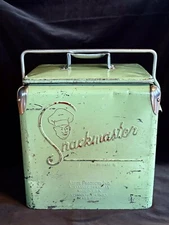 1950's Vintage green Original Acton Snackmaster Cooler with Bottle Opener