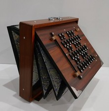 SHRUTI BOX 39 KEYS SIZE 41 x 33 x 10 cm TEAK WOOD SWAR PETI 440Hz CHANT MANTRA