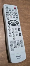Original Toshiba DVD Player Remote Control SE-R0218 TESTED AND WORKING