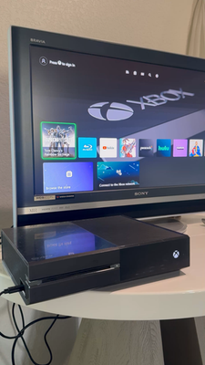 Microsoft Xbox One Black 500GB Console Only with Power Cord Tested