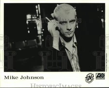 Press Photo Entertainer Mike Johnson - sap11783