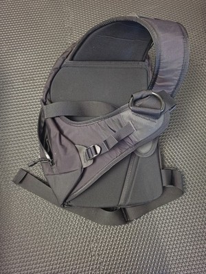 Arc'teryx Quiver Sling Crossbody Backpack - Black/Yellow