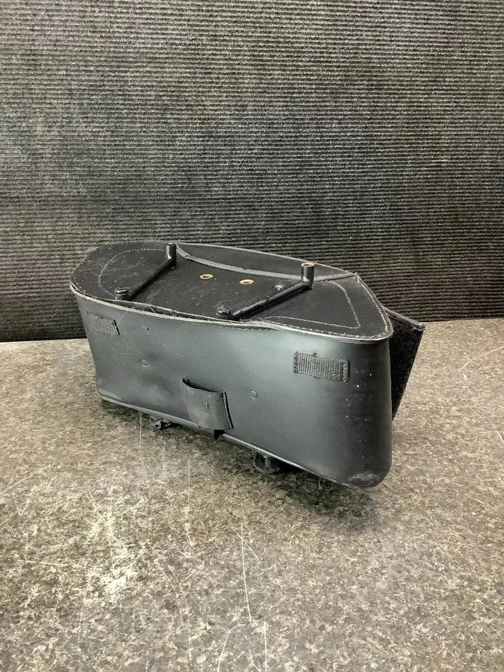 05 Alforja derecha de cuero Honda VTX1300 VTX 1300 97G Foto 3 de 4